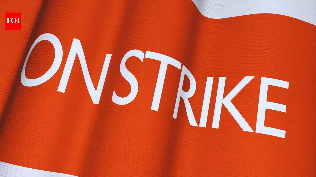 Bharat Bandh Traffic Advisory: Bharat Bandh today: Nationwide strike impacts several states; traffic advisory for travellers |