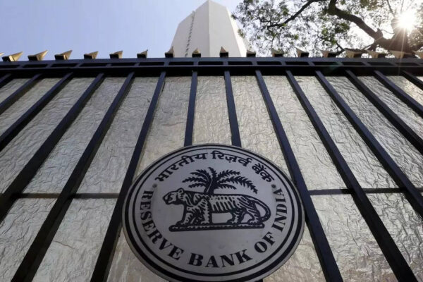 RBI: 500 crore net worth must for M&A financing eligibility