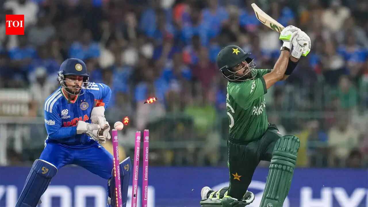 After India debacle, Babar Azam and Shaheen Afridi set to be dropped