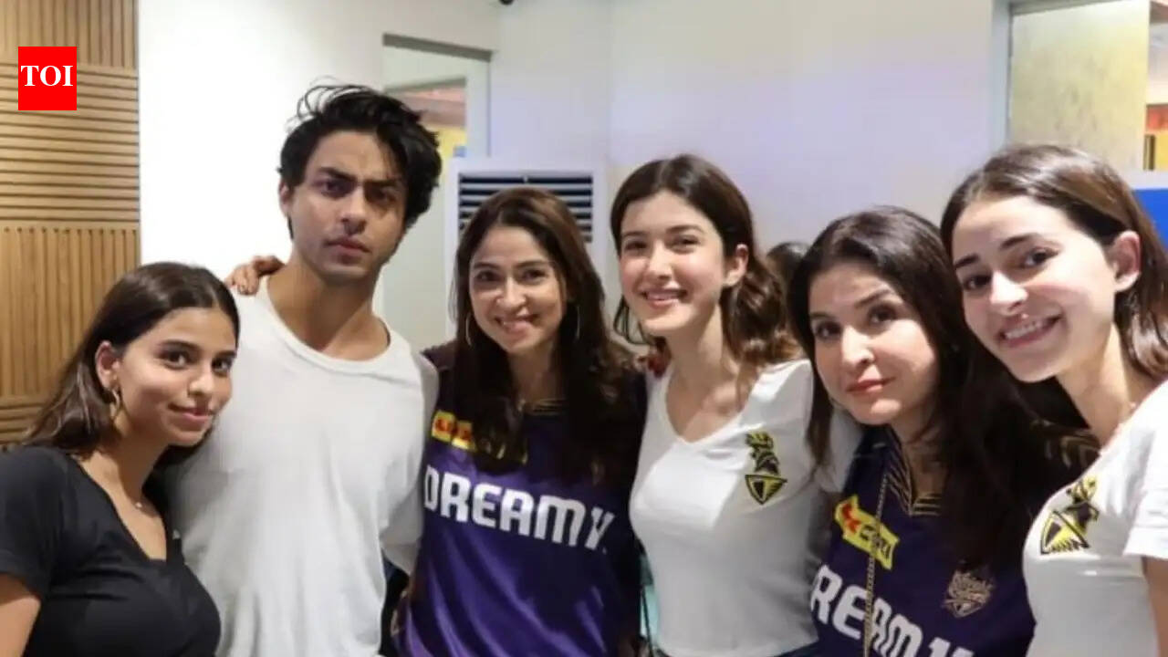 Shanaya Kapoor recalls Aryan Khan pushing her and Suhana Khan down stairs in blanket ‘roller coaster’: ‘Luckily we didn’t injure ourselves badly’